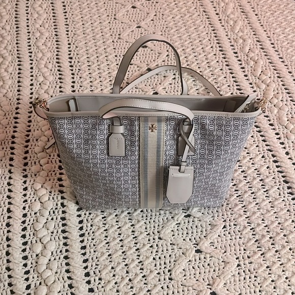 Tory Burch Gemini Link New Ivory Tote - Picture 2 of 6